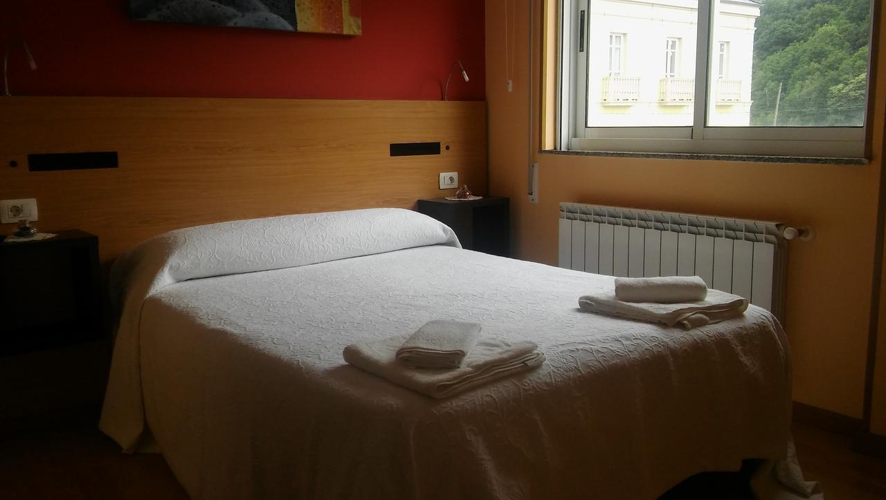 Hostal-Meson Vilasante Tríacastela Exteriér fotografie